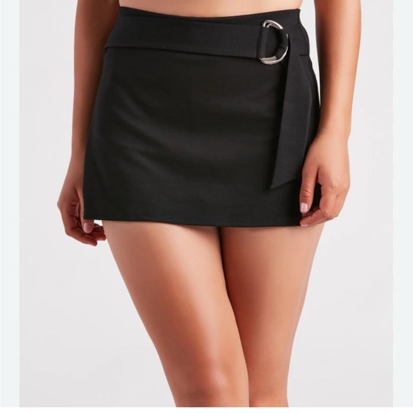 Windsor Women's Best Shot Ponte High Rise Black Belted Skort Medium - Picture 12 of 13